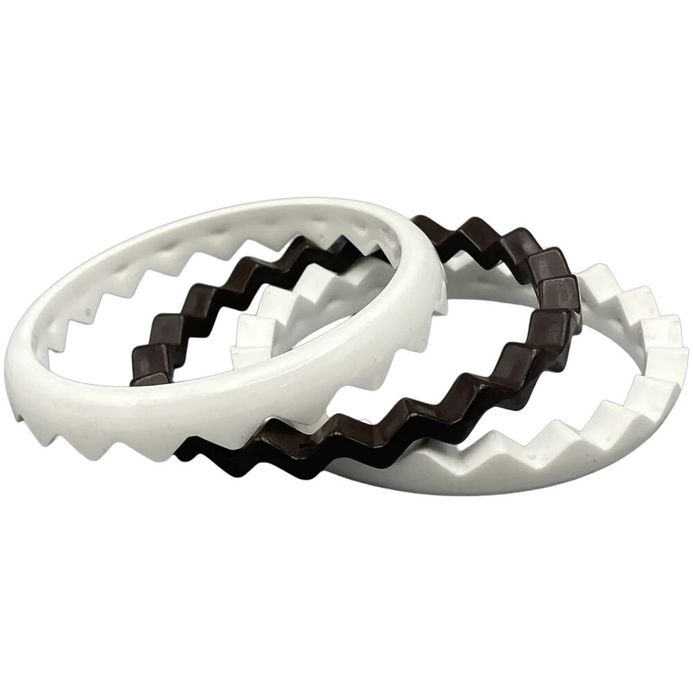 Vintage 3 in‎ 1 Zig Zag Plastic Bangle Bracelets Nesting White Brown Stackable